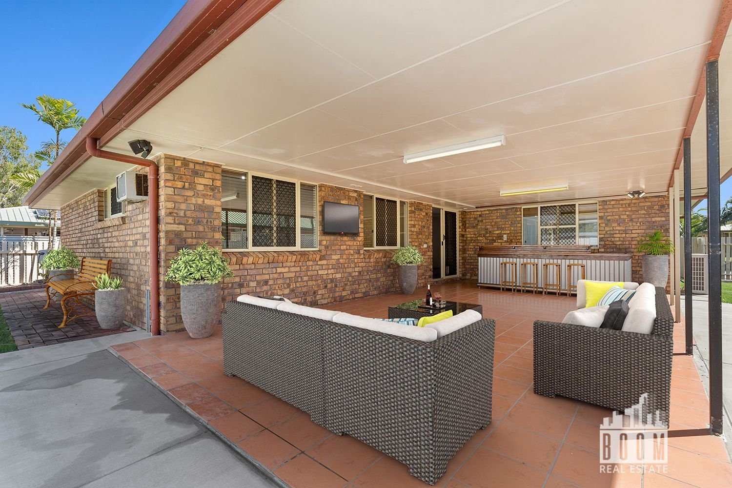 61 Carara Drive, Kawana - Thumbnail 2