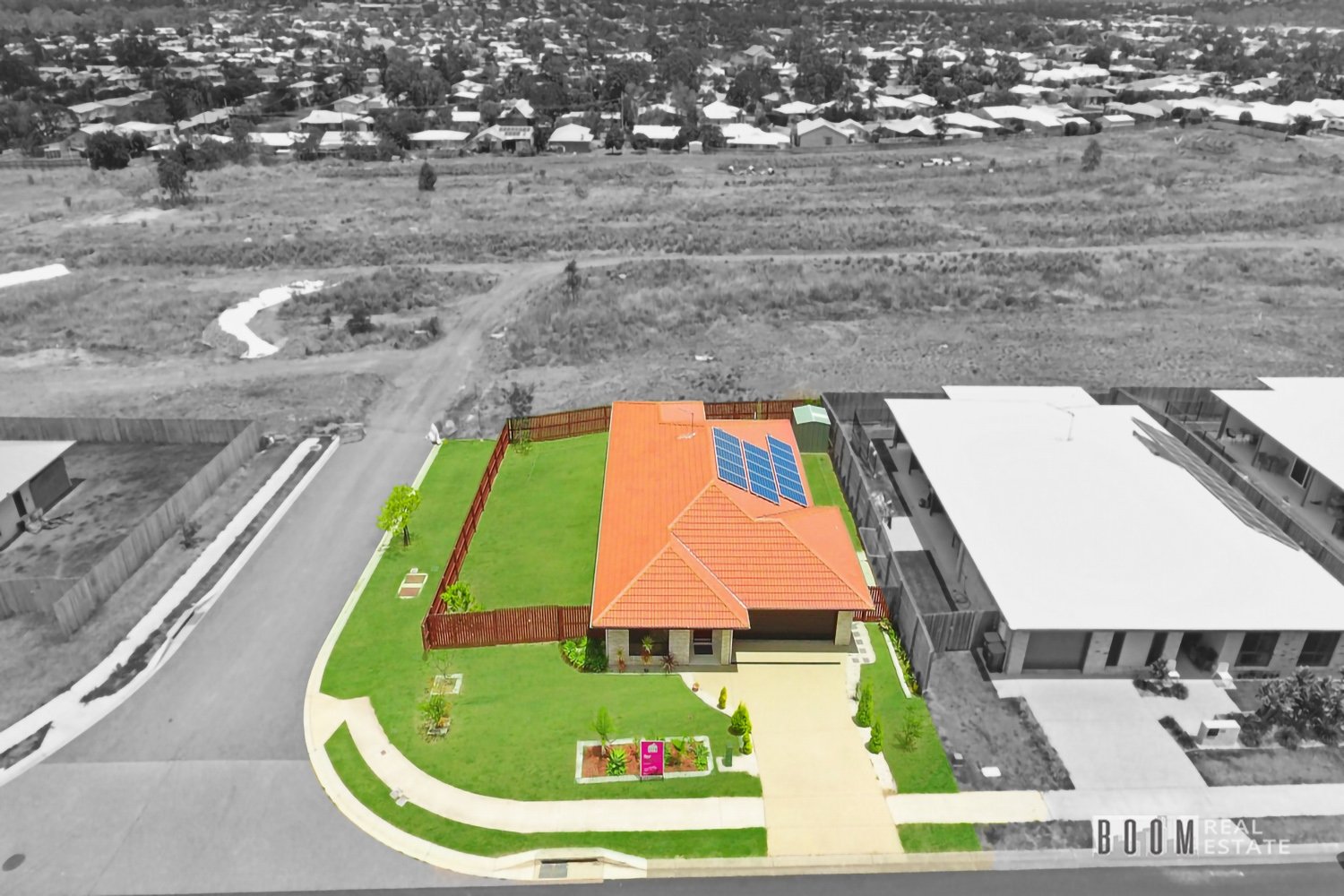 17 Rosewood Drive, Norman Gardens - Thumbnail 2