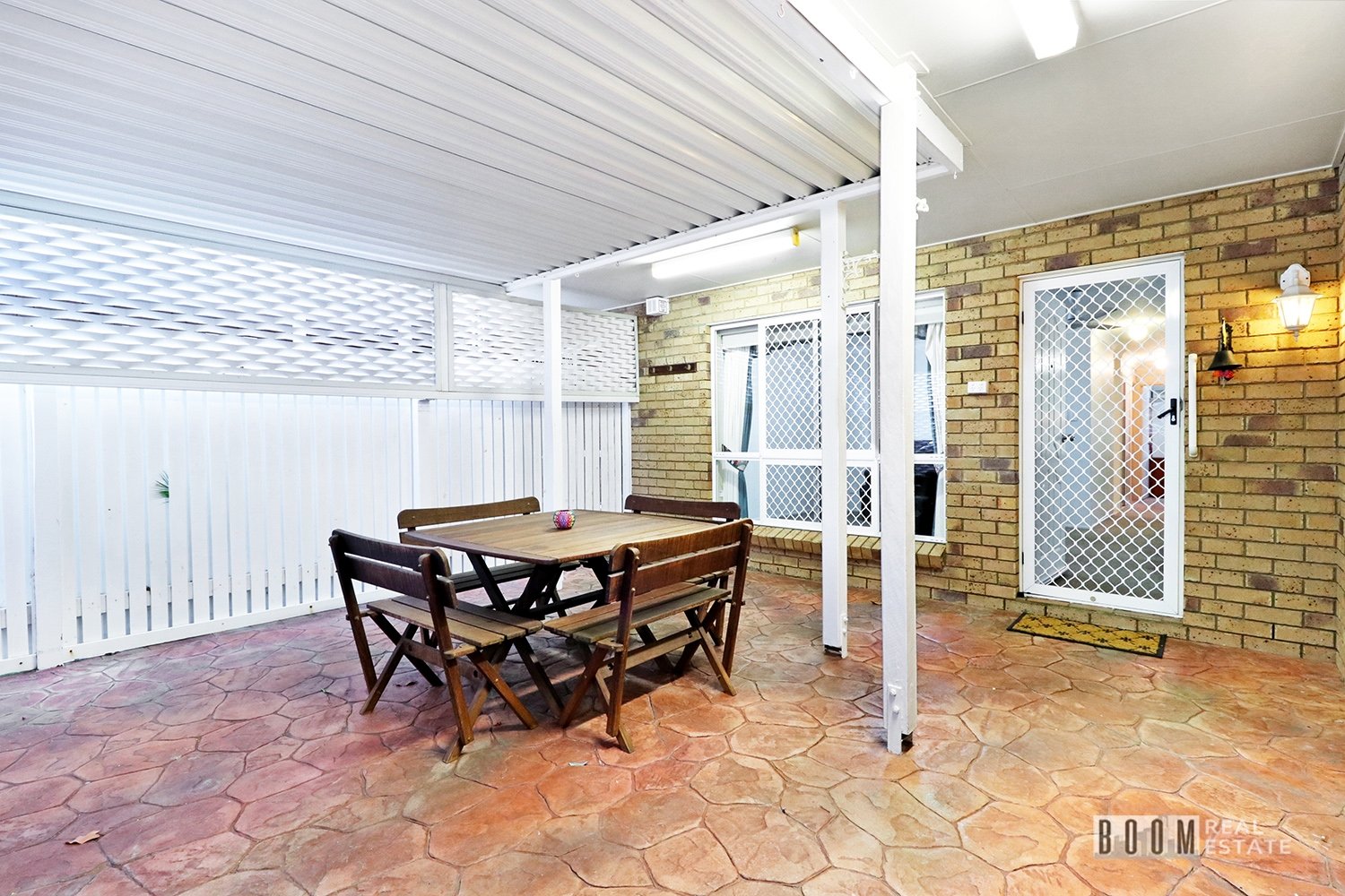 2/1 Currawong Street, Norman Gardens - Thumbnail 2