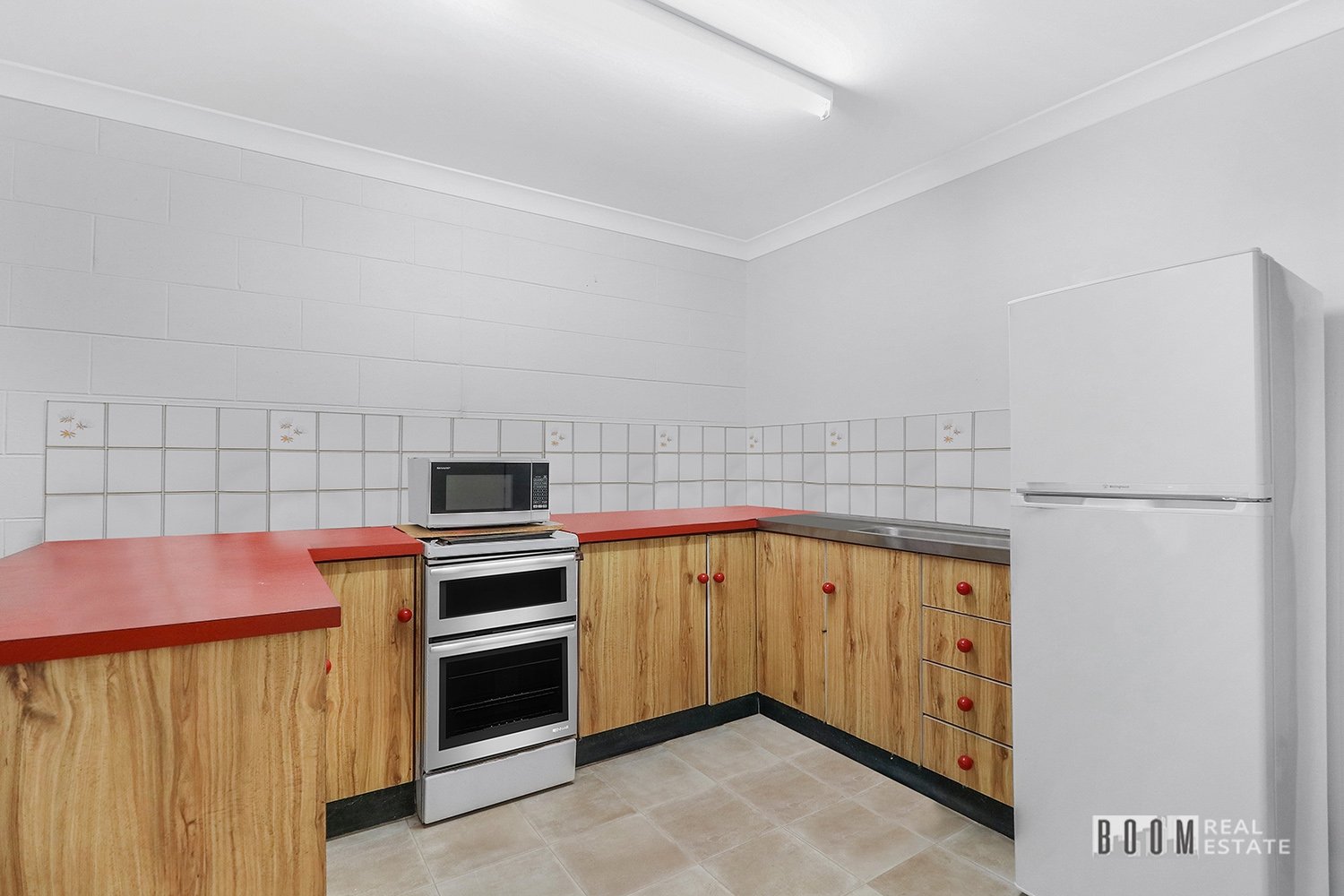 1 & 2/13 Capricorn Crescent, Norman Gardens - Thumbnail 3