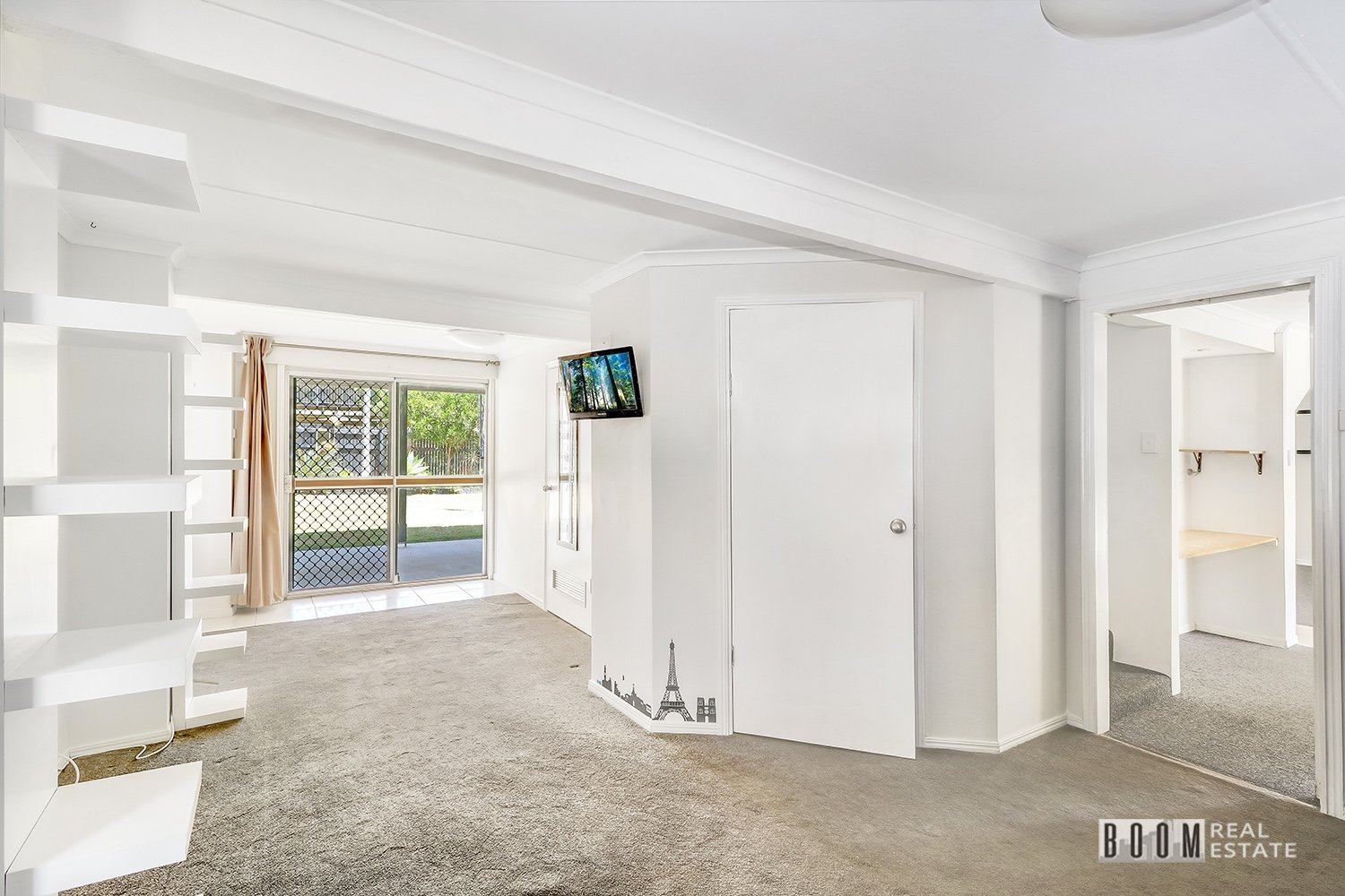 13 Peatey Street, Norman Gardens - Thumbnail 5
