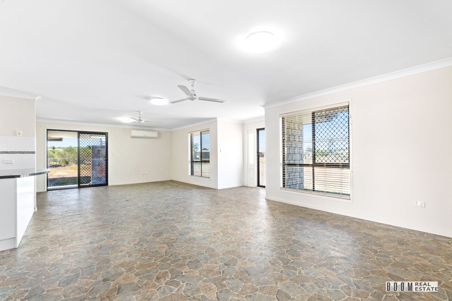 39 Robertson Road, Gracemere - Thumbnail 3