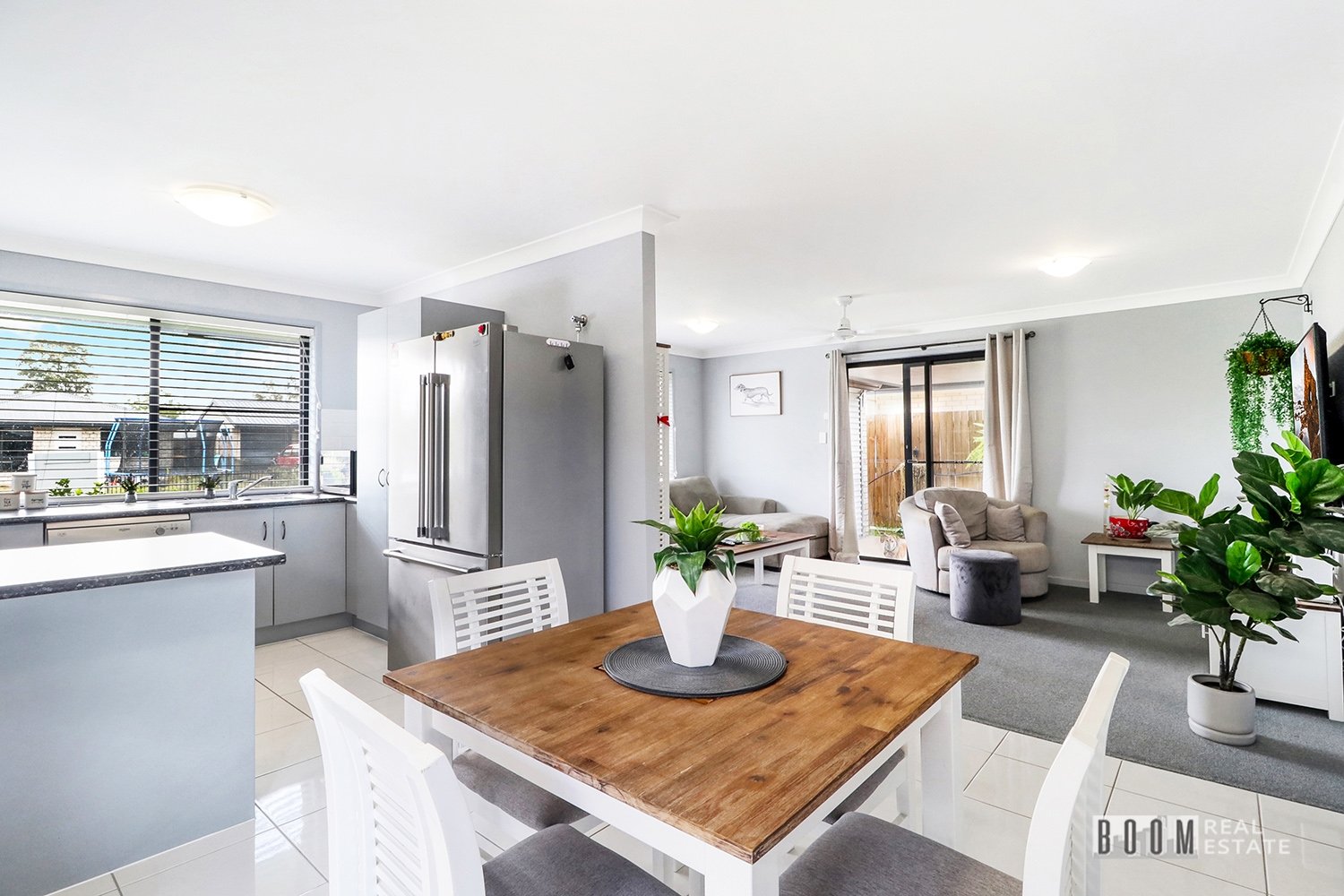 9 Jomarant Place, Kawana - Thumbnail 3
