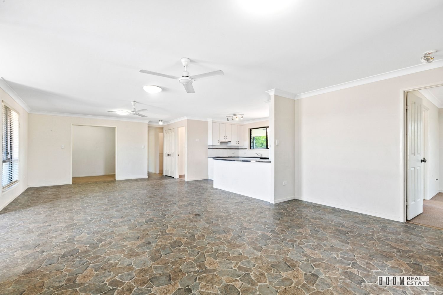 39 Robertson Road, Gracemere - Thumbnail 6